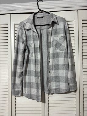 Button-Front Plaid Shirt Jacket in Gray & White - Women's